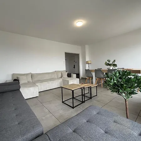Le Podium - 8pers - Circuit - Maison Reve Excellence * لو مان